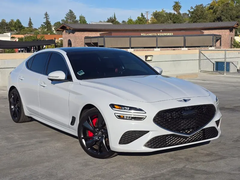 2022 Genesis G70 3.3T, photo 1 of 10